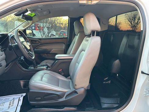 Used 2017 GMC Canyon W/T w/ Convenience Package image 11