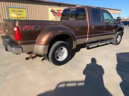 Used 2012 Ford F350 Lariat w/ Lariat Ultimate Pkg image 2