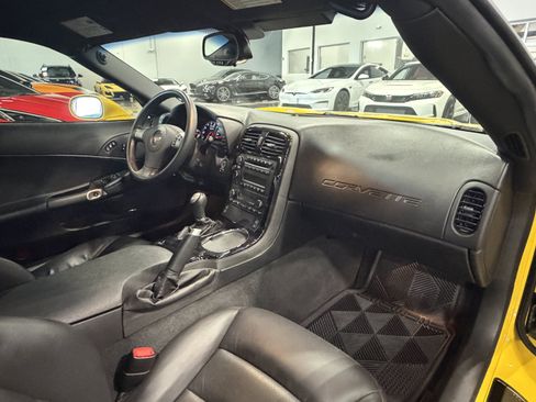 Used 2008 Chevrolet Corvette Z06 w/ Preferred Equipment Group RWD image 13