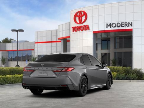 New 2026 Toyota Camry SE FWD image 31