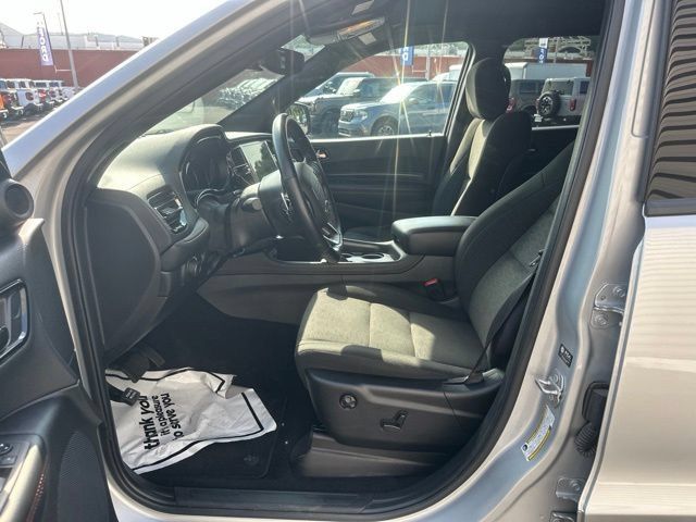 Used 2025 Dodge Durango GT AWD/4WD image 16