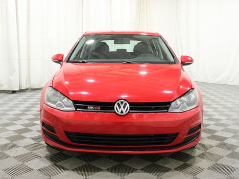 Used 2017 Volkswagen Golf S FWD image 32