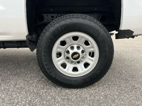 Used 2018 Chevrolet Silverado 2500 LT image 34
