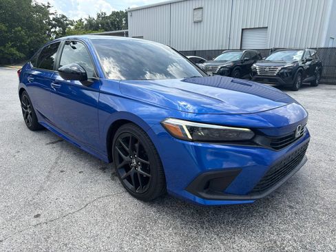 Used 2022 Honda Civic Sport image 3