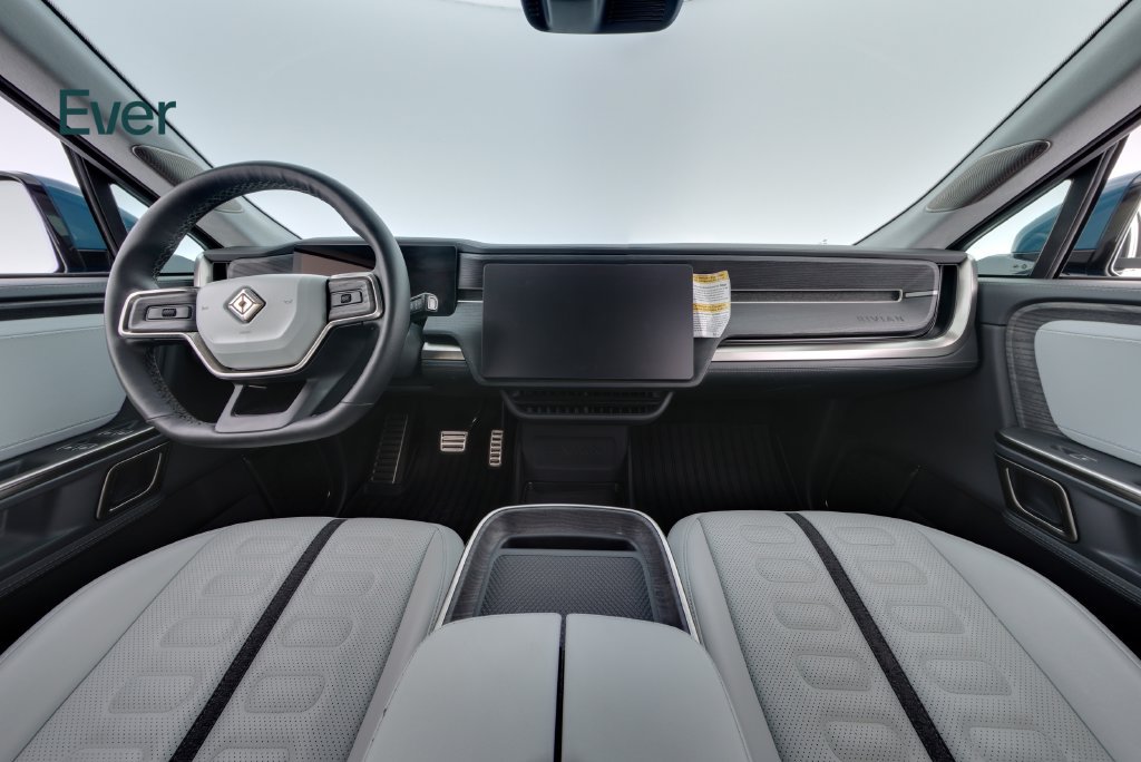 Used 2023 Rivian R1S Launch Edition Quad AWD/4WD image 28