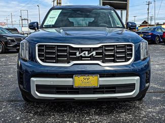 Used 2025 Kia Telluride S video 2