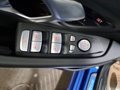 Certified 2025 BMW 330i Sedan w/ M Sport Package image 29