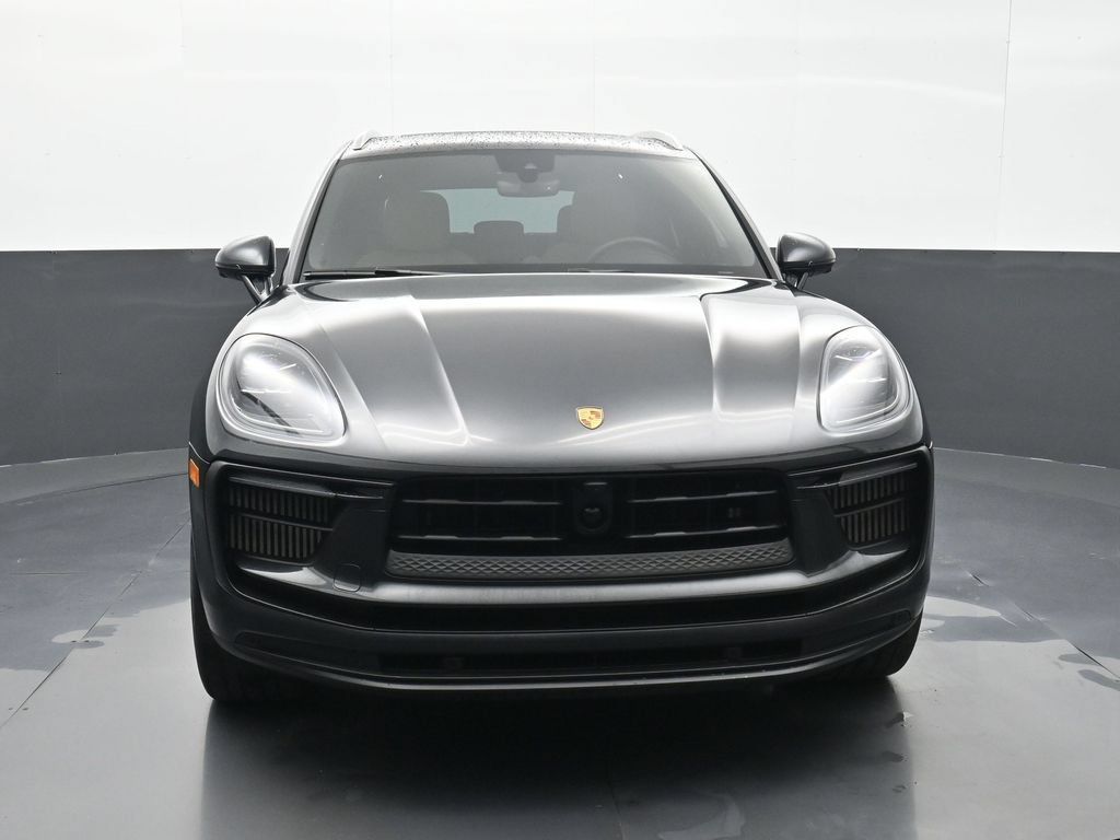 Certified 2022 Porsche Macan S AWD/4WD image 26
