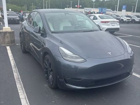 Used 2023 Tesla Model Y Performance AWD/4WD image 2
