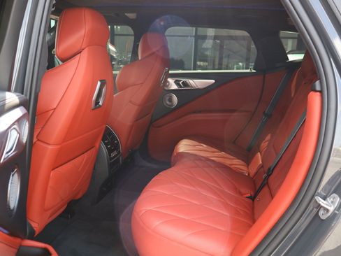 Used 2024 BMW XM AWD/4WD image 17
