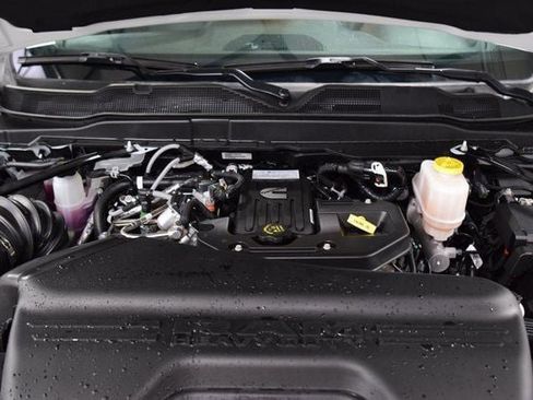 Used 2025 RAM 5500 Tradesman image 18