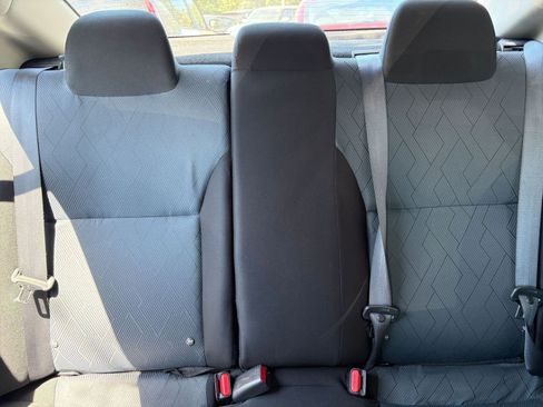 Used 2025 Nissan Versa SV FWD image 37