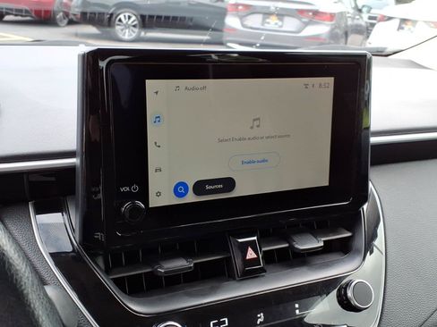 Used 2025 Toyota Corolla LE FWD image 16