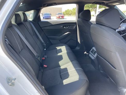 Used 2025 Honda Accord Sport image 27