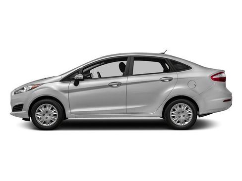 Used 2016 Ford Fiesta SE FWD image 3