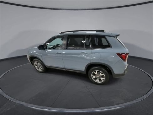Used 2023 Honda Passport TrailSport image 6