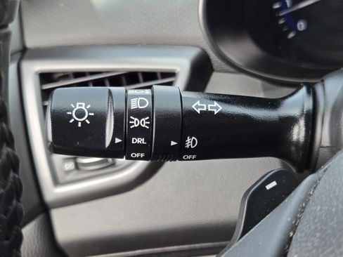 Used 2015 Hyundai Veloster Turbo FWD image 19