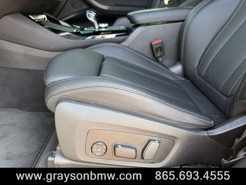 Used 2024 BMW X3 M40i AWD/4WD image 11