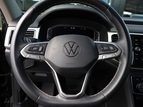 Used 2022 Volkswagen Atlas SE FWD image 30