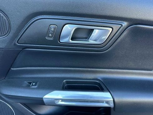Used 2019 Ford Mustang GT Premium image 14