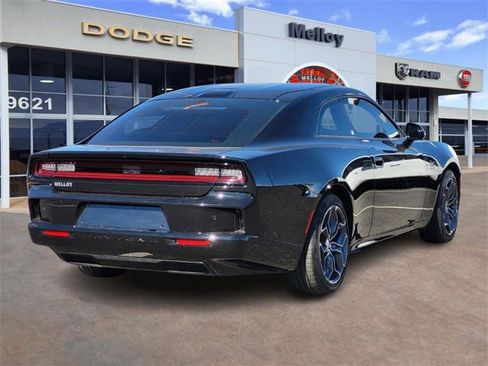 Used 2025 Dodge Charger R/T w/ Plus Group image 3