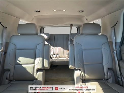 Used 2016 GMC Yukon SLT w/ HD Trailering Package image 17