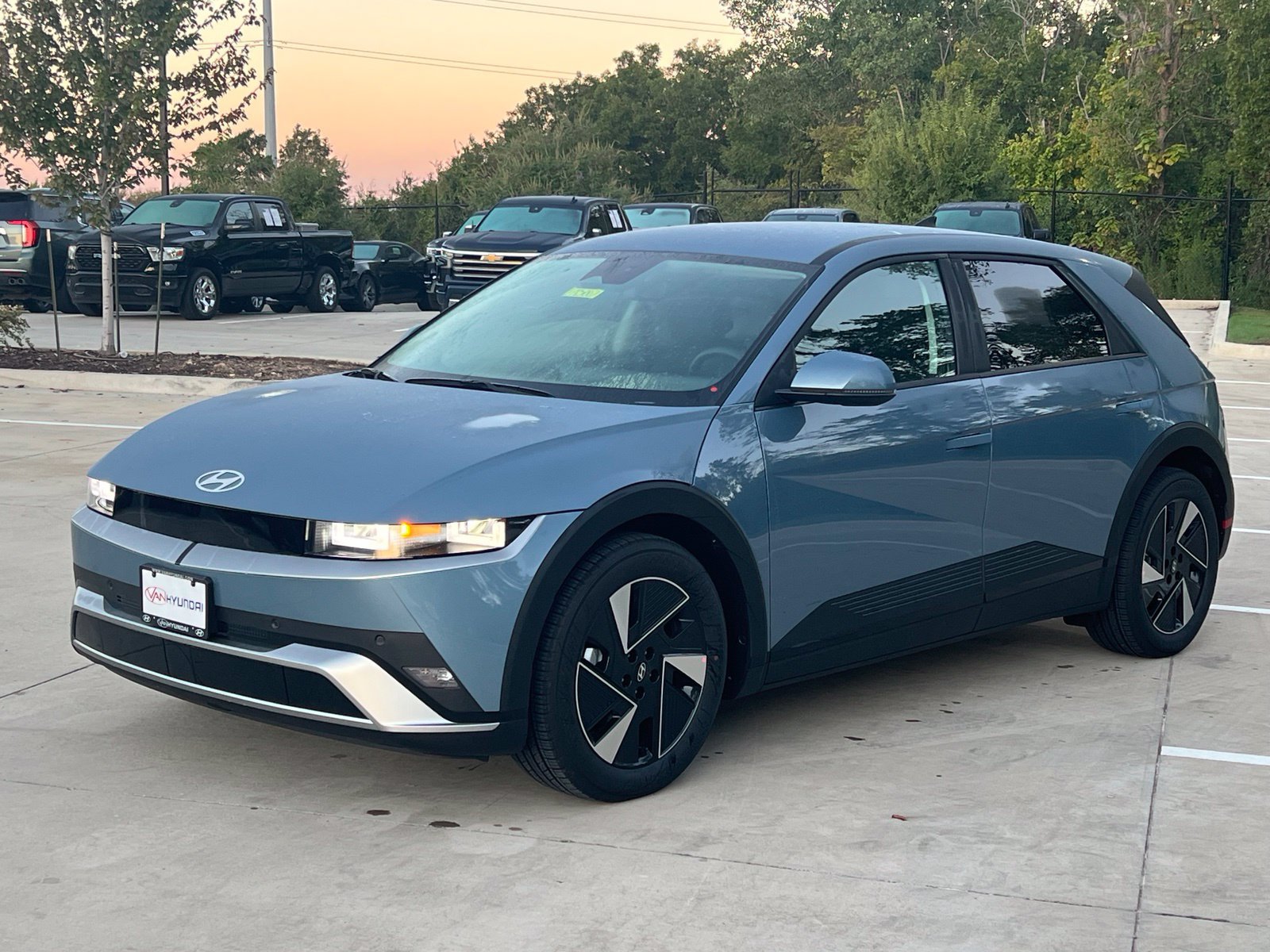 New 2027 Hyundai Ioniq 5 SE RWD image 5