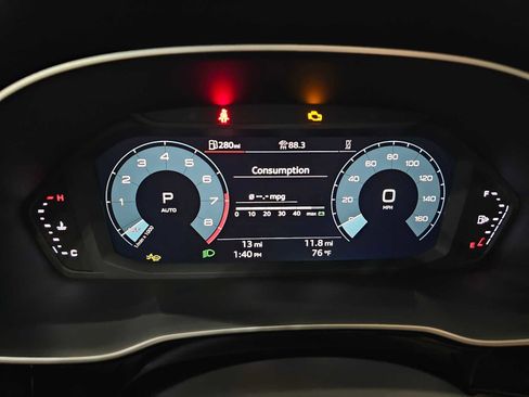 New 2025 Audi Q3 2.0T Premium image 25