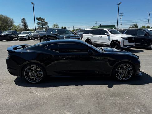 Used 2023 Chevrolet Camaro ZL1 RWD image 7