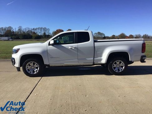 Used 2022 Chevrolet Colorado LT w/ Fleet Safety Package image 7