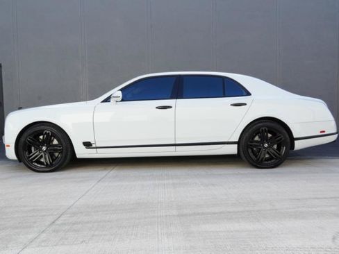 Used 2012 Bentley Mulsanne RWD image 9