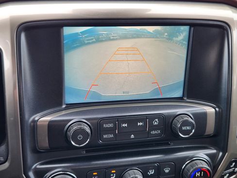 Used 2016 Chevrolet Silverado 2500 High Country w/ Duramax Plus Package image 7