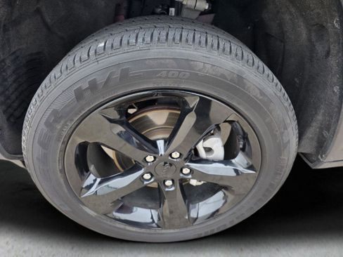 Used 2024 Jeep Grand Cherokee Altitude image 21