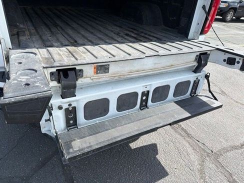 Used 2021 GMC Sierra 1500 AT4 w/ AT4 Premium Package AWD/4WD image 8