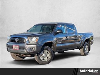 Used 2014 Toyota Tacoma PreRunner video 1