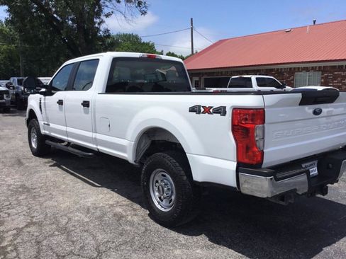 Used 2018 Ford F250 XL w/ Power Equipment Group AWD/4WD image 4