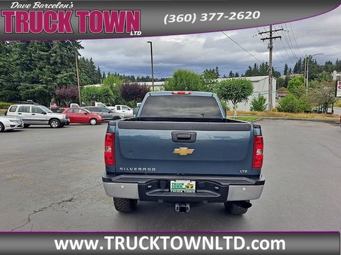 Used 2010 Chevrolet Silverado 2500 LTZ w/ Convenience Package image 4
