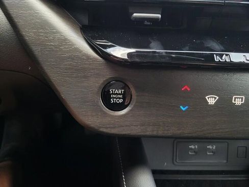 New 2025 Nissan Murano SL image 17