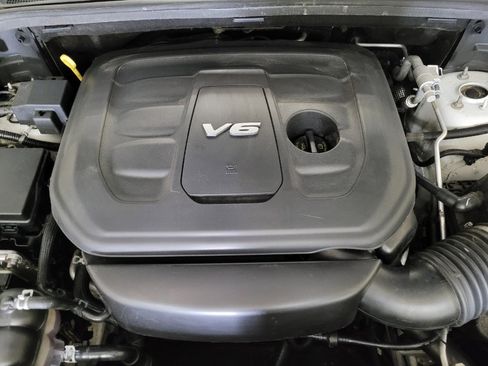 Used 2018 Jeep Grand Cherokee Altitude AWD/4WD image 30