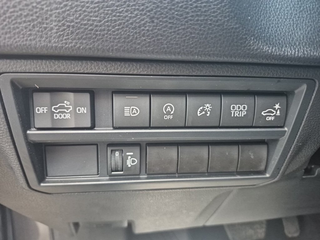Used 2024 Toyota Tundra SR5 w/ SR5 Convenience Package AWD/4WD image 16