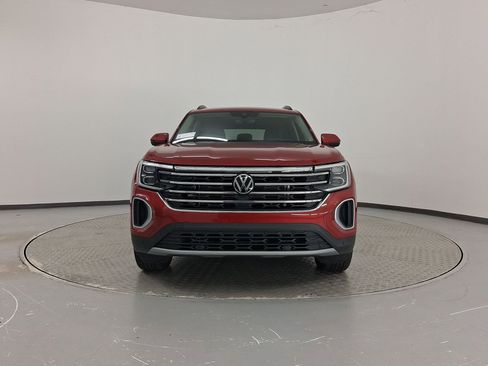 Used 2024 Volkswagen Atlas SE image 6