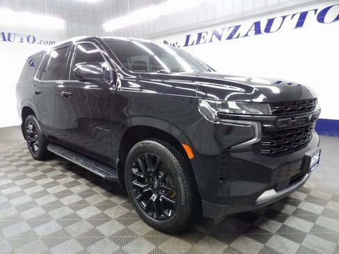Used 2023 Chevrolet Tahoe LS image 3