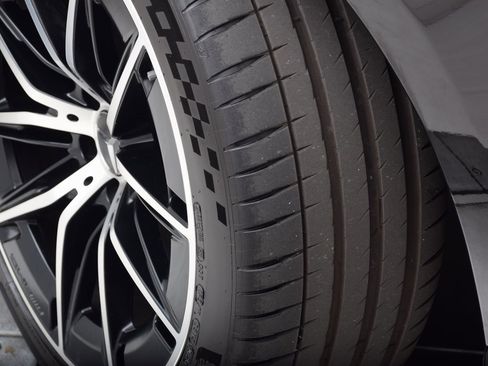 Used 2026 Mercedes-Benz E 53 AMG 4MATIC Sedan image 29