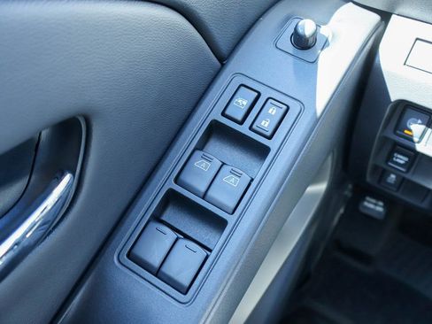 New 2026 Nissan Frontier SV image 14