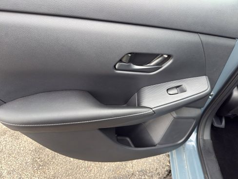 Used 2025 Nissan Sentra SV w/ All-Weather Package image 26