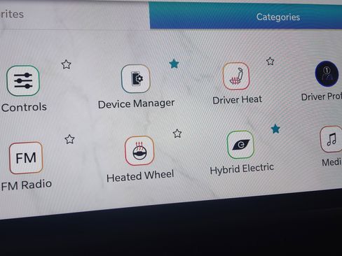 Used 2025 Jeep Wrangler Unlimited Sahara image 22