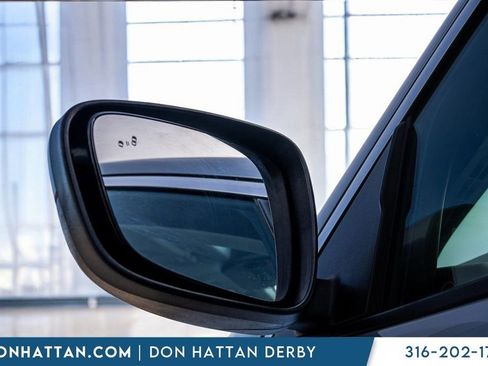 Used 2022 Ford Escape SEL image 33