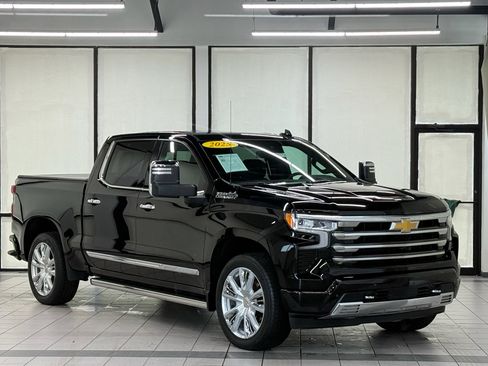 Certified 2025 Chevrolet Silverado 1500 High Country w/ High Country Premium Package image 1