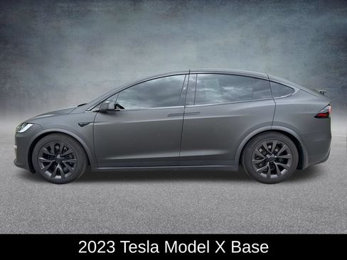 Used 2023 Tesla Model X AWD/4WD image 2