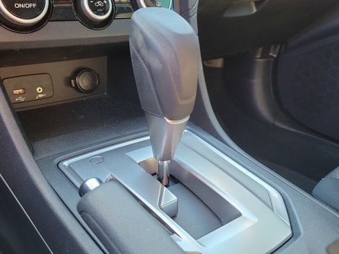 Certified 2023 Subaru Crosstrek 2.0i image 31